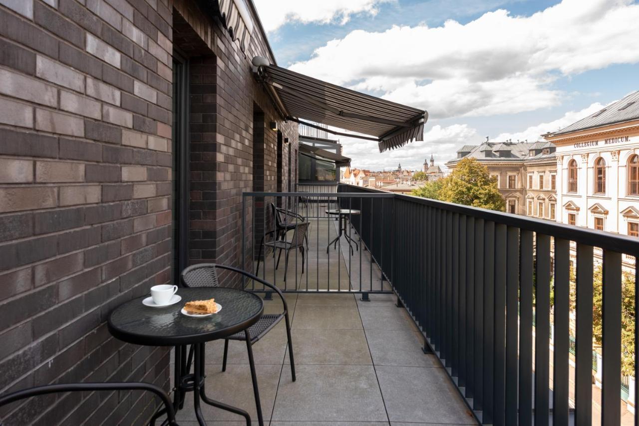 Inpoint Spacious Apartments Near Main Square & Kazimierz District Krakow Bagian luar foto
