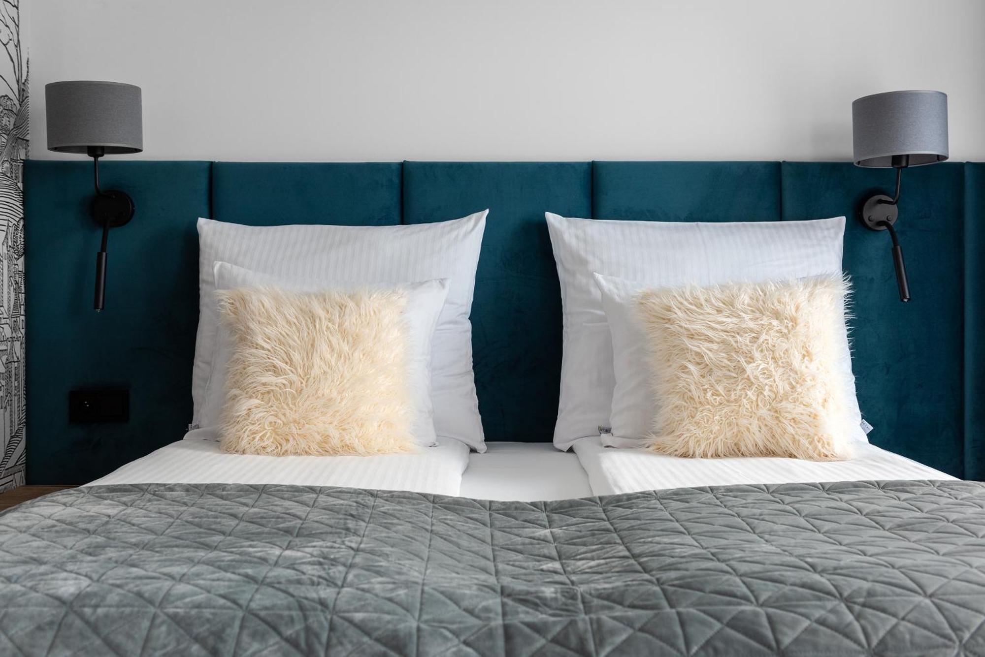 Inpoint Spacious Apartments Near Main Square & Kazimierz District Krakow Ruang foto