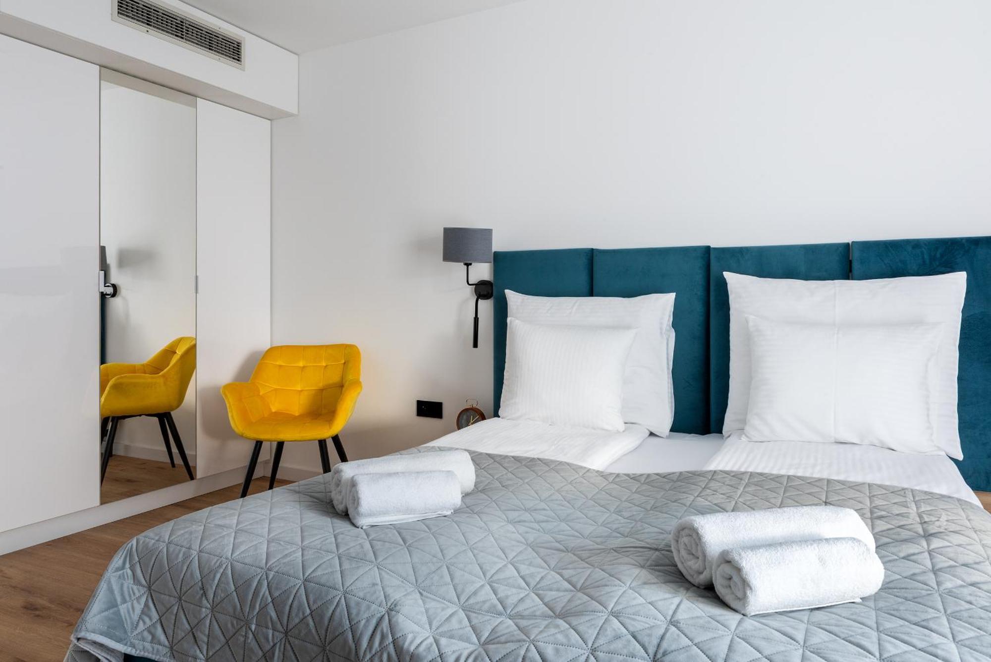 Inpoint Spacious Apartments Near Main Square & Kazimierz District Krakow Ruang foto