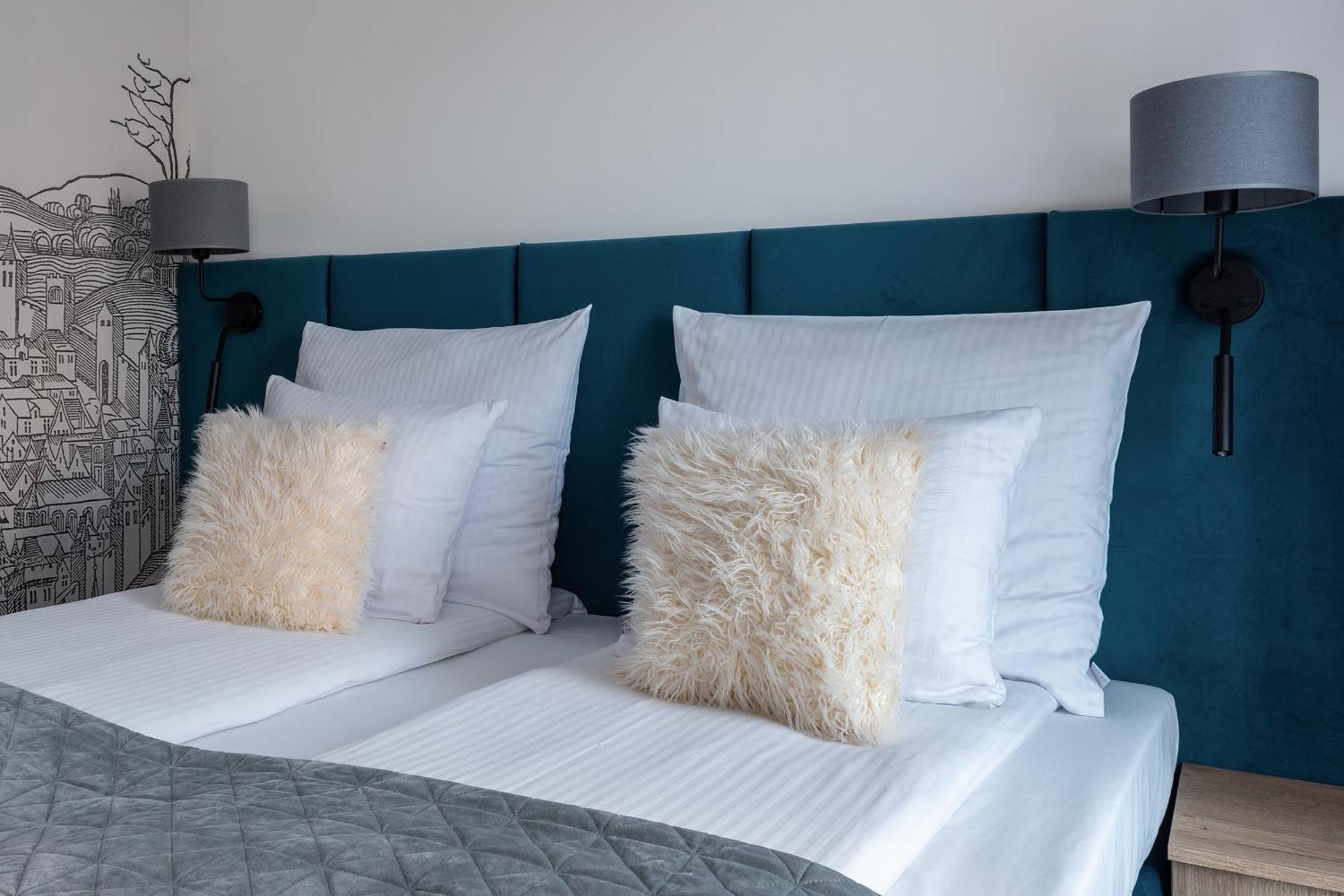 Inpoint Spacious Apartments Near Main Square & Kazimierz District Krakow Ruang foto