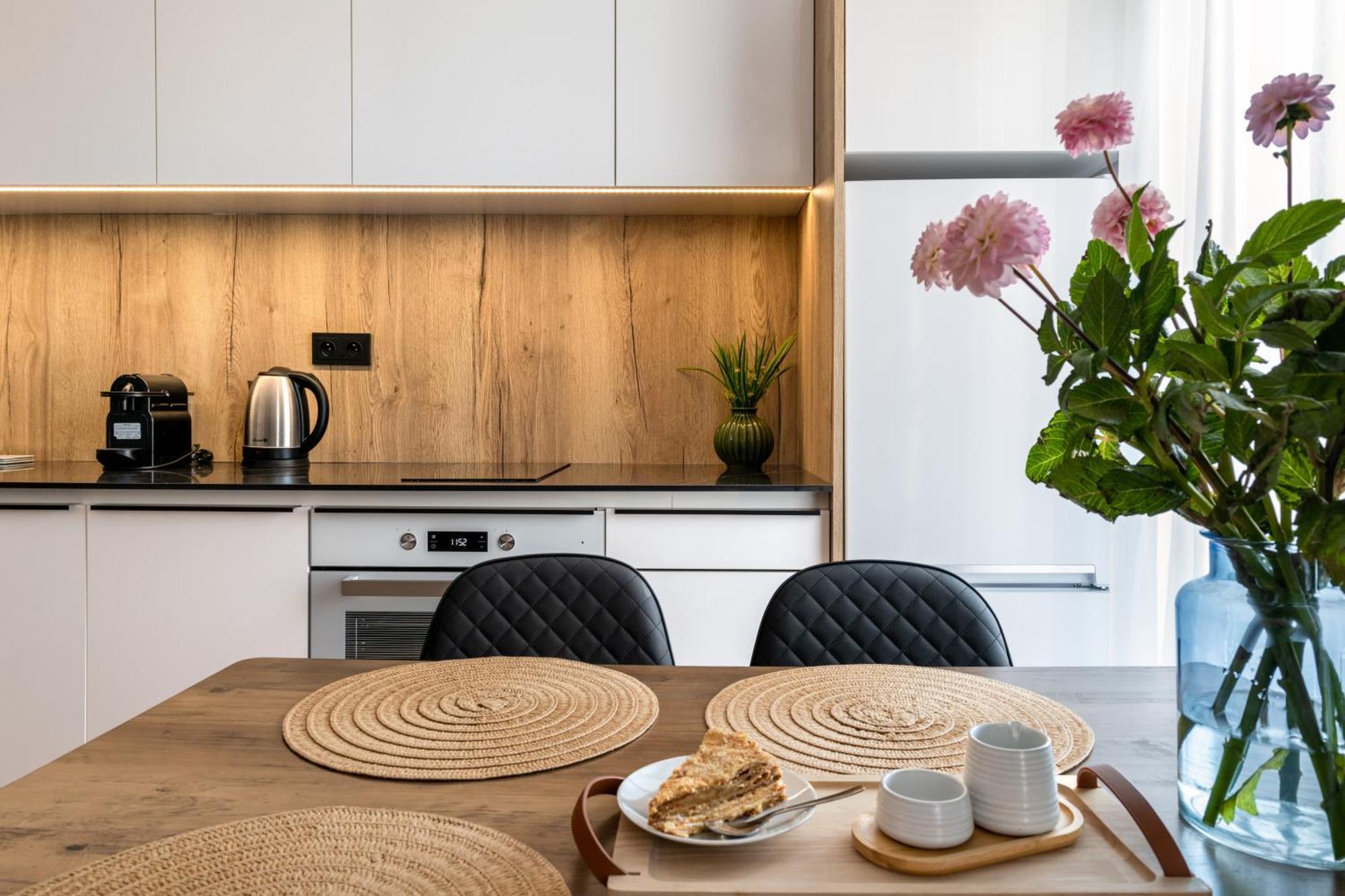 Inpoint Spacious Apartments Near Main Square & Kazimierz District Krakow Ruang foto