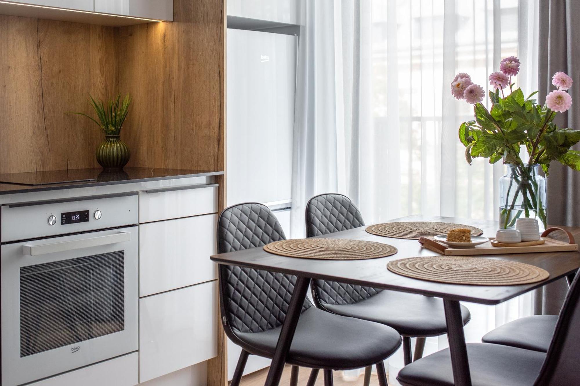 Inpoint Spacious Apartments Near Main Square & Kazimierz District Krakow Ruang foto